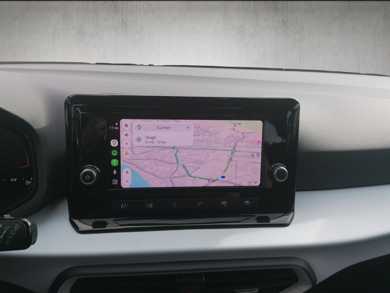 Fahrzeugabbildung SEAT Arona 1.0 TSI Style Edition DSG ACC FULL LINK