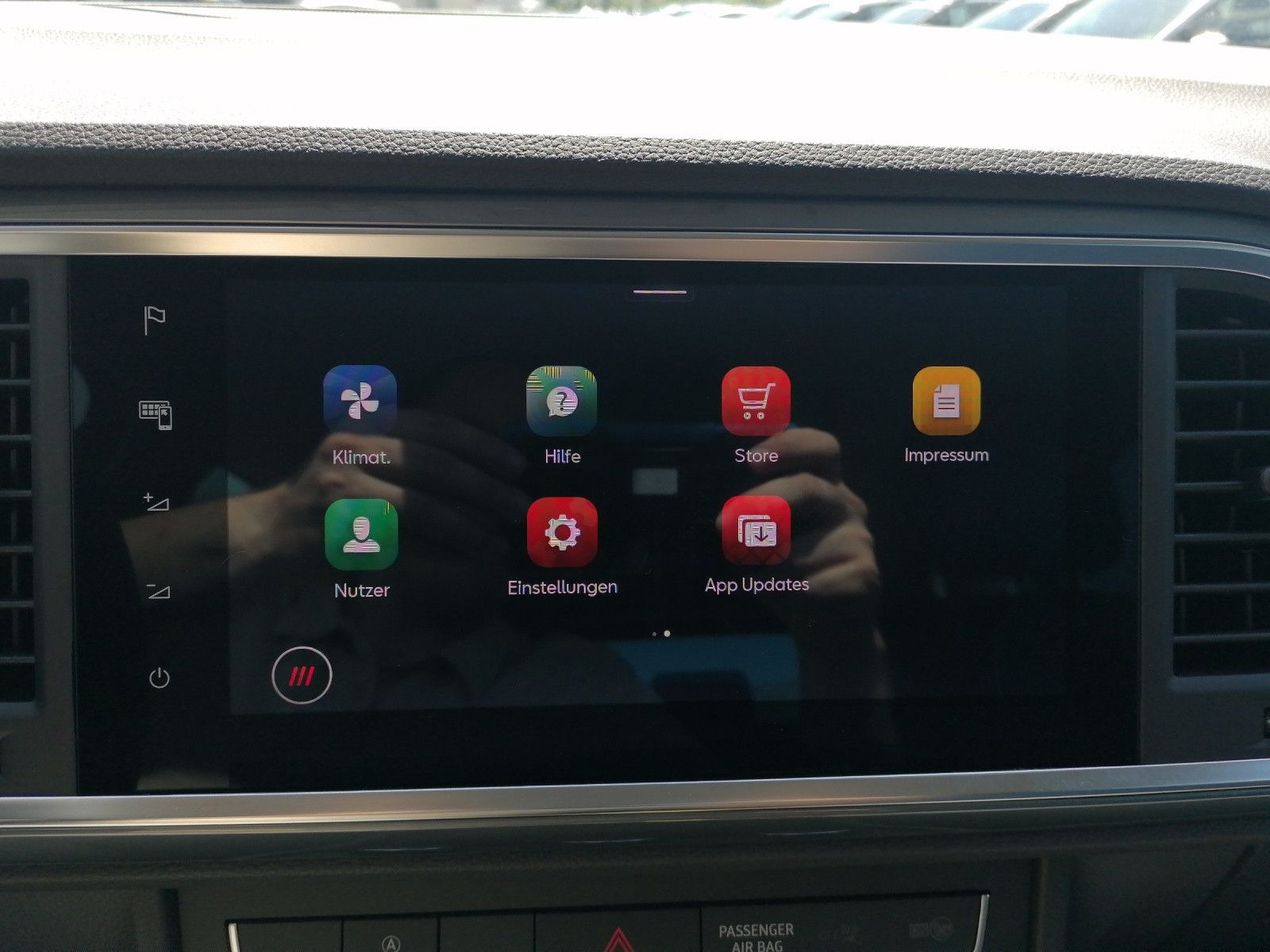 Fahrzeugabbildung SEAT Ateca 1.5 TSI Style Road Edition
