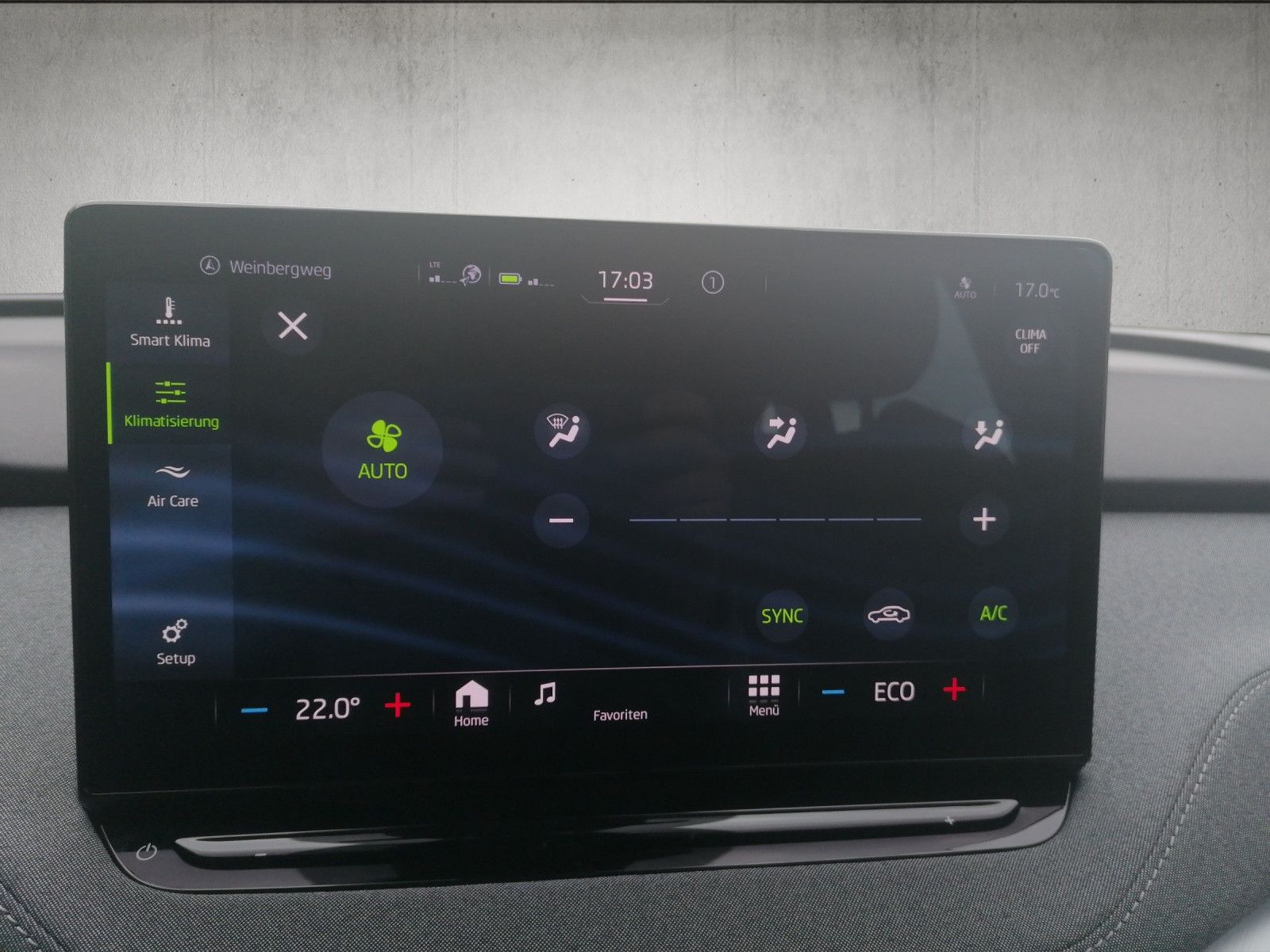 Fahrzeugabbildung SKODA Enyaq 50 Loft NAVI KAM PDC GRA CCS FOD: ACC mögl