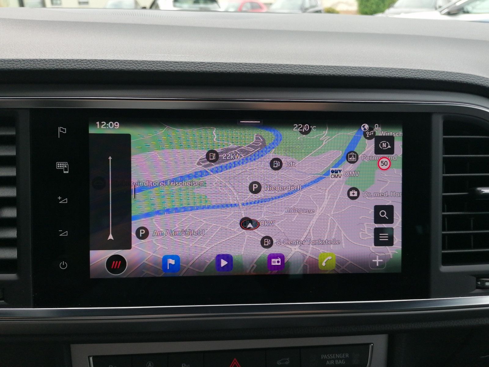 Fahrzeugabbildung SEAT Ateca 2.0 TDI FR DSG AHK FAP XL elHK Dinamica