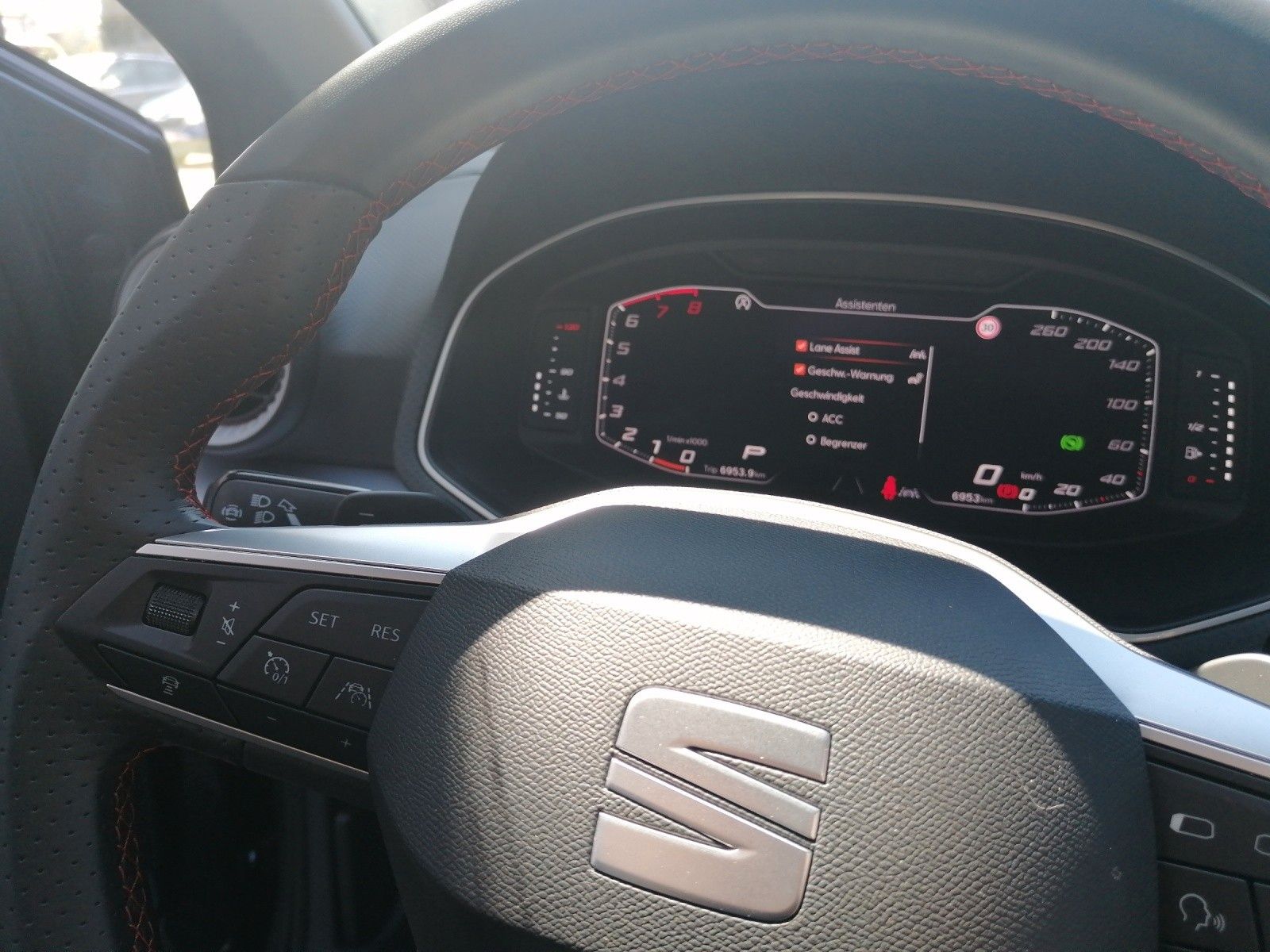 Fahrzeugabbildung SEAT Ibiza 1.5 TSI FR DSG GJR FAP XL KESSY DINAMICA
