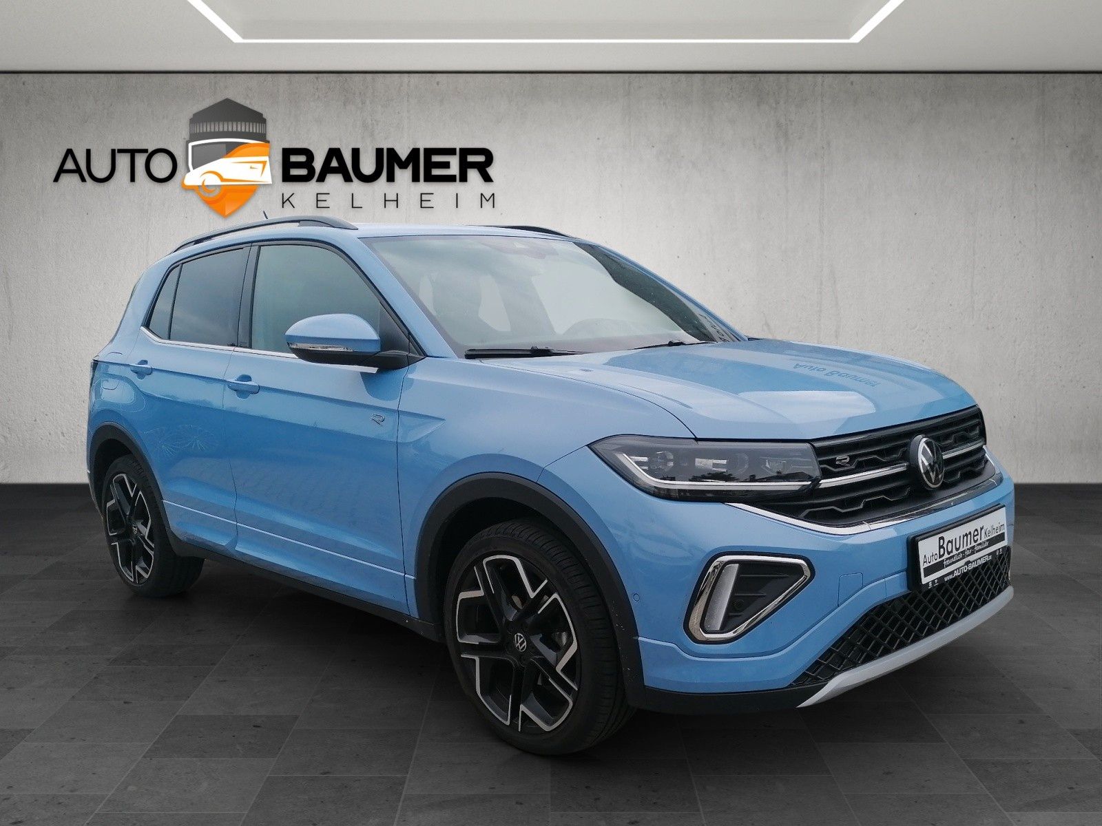 Fahrzeugabbildung Volkswagen T-Cross 1.5 TSI R-Line DSG AHK IQ MATRIX