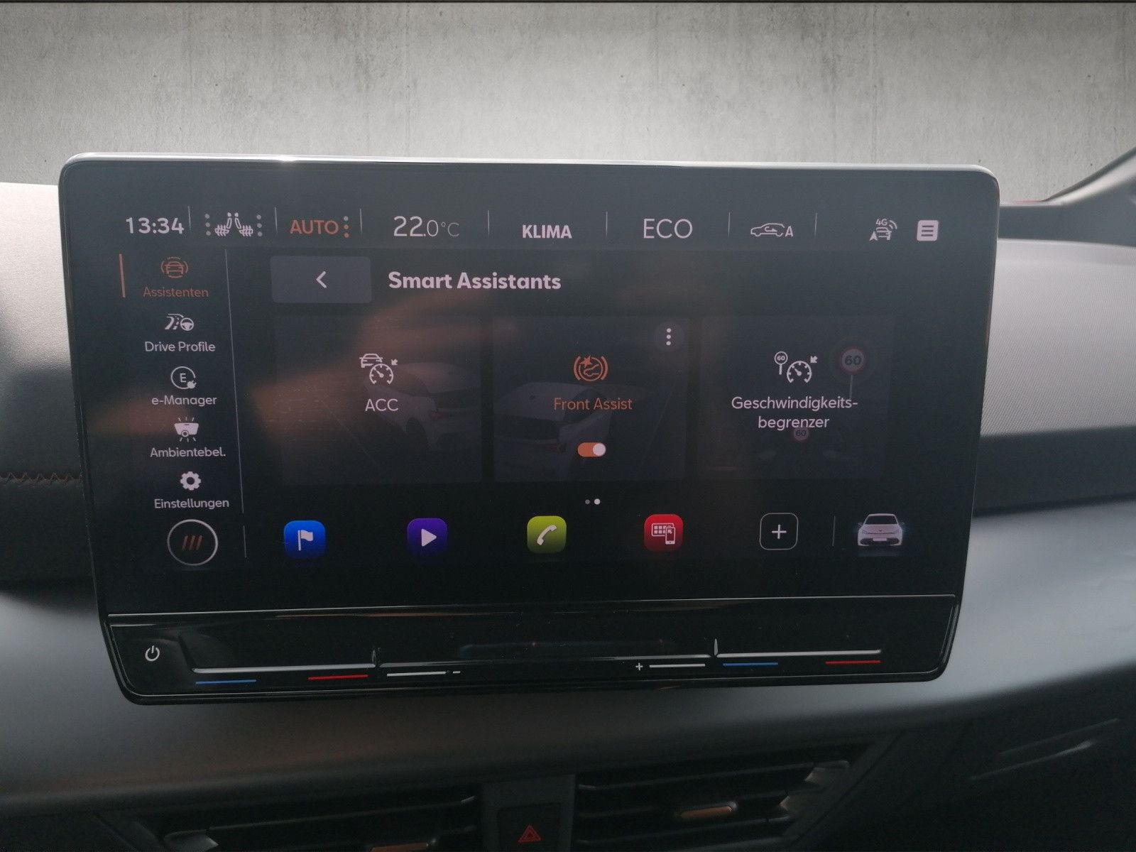 Fahrzeugabbildung CUPRA Born 62kWh 204PS Tech M Pilot M Cargo Below Zero
