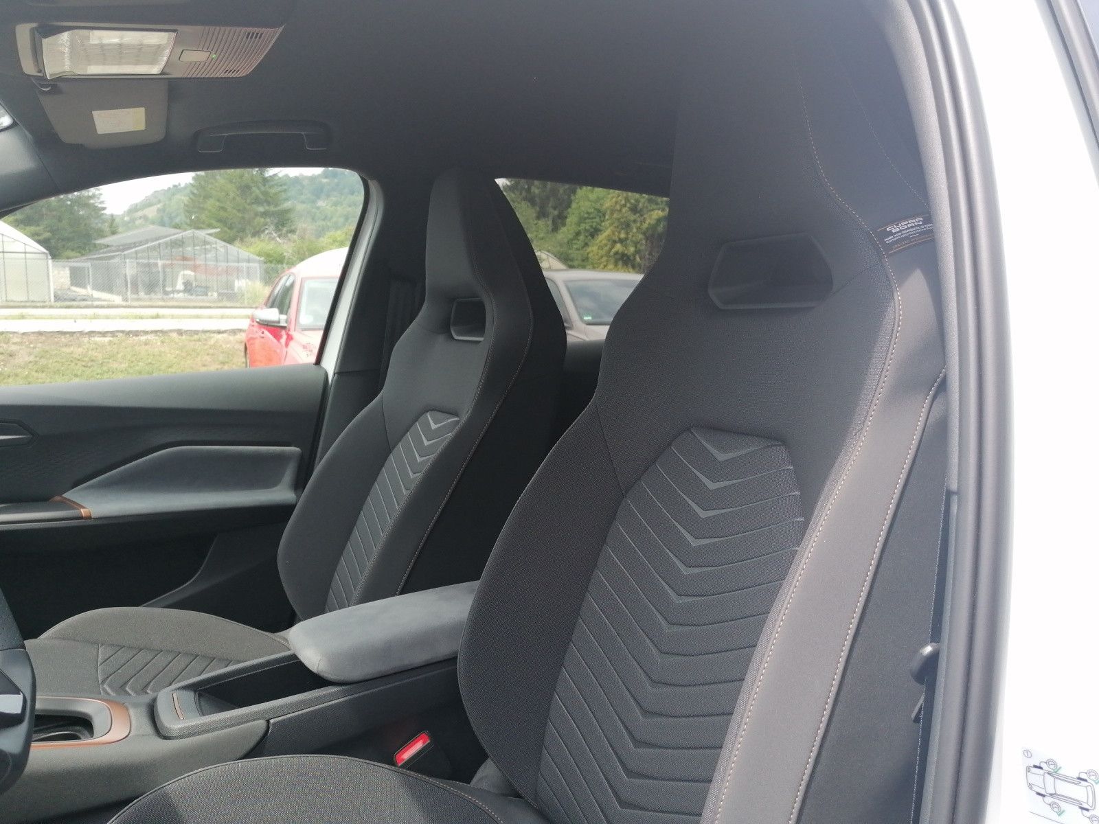 Fahrzeugabbildung CUPRA Born 62kWh 204PS Tech M Pilot M Cargo Below Zero