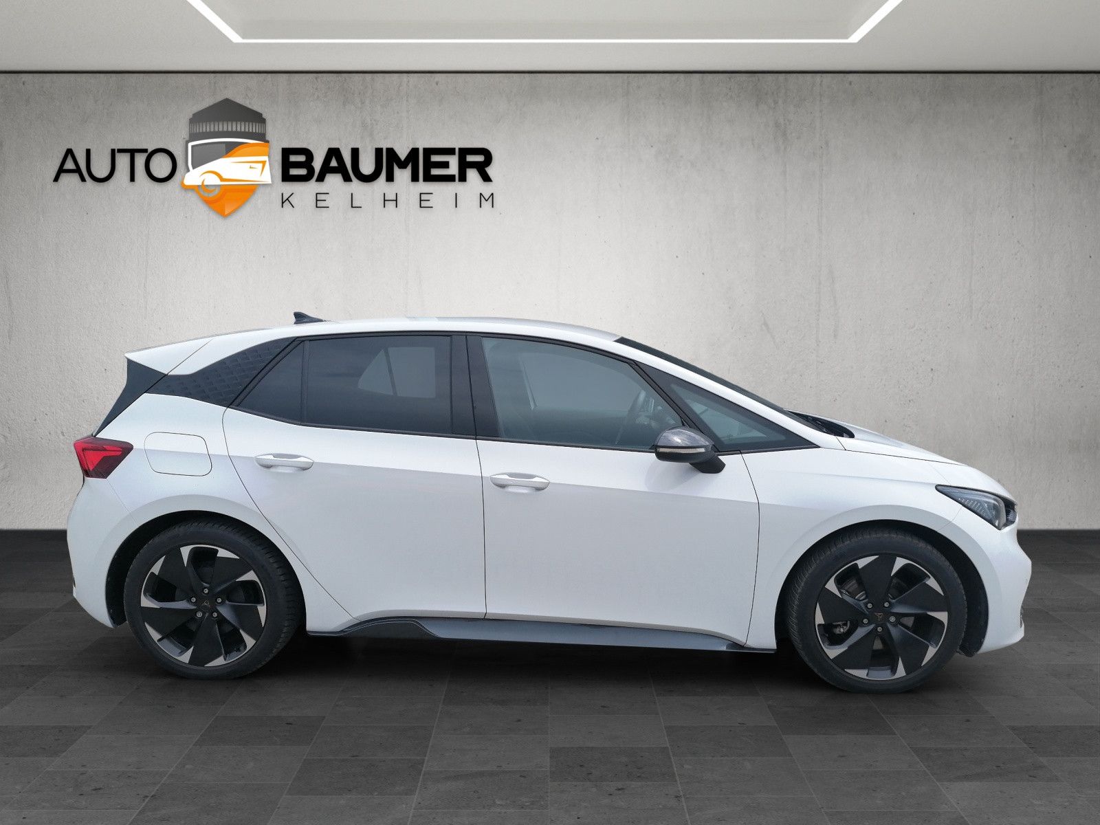 Fahrzeugabbildung CUPRA Born 62kWh 204PS Tech M Pilot M Cargo Below Zero