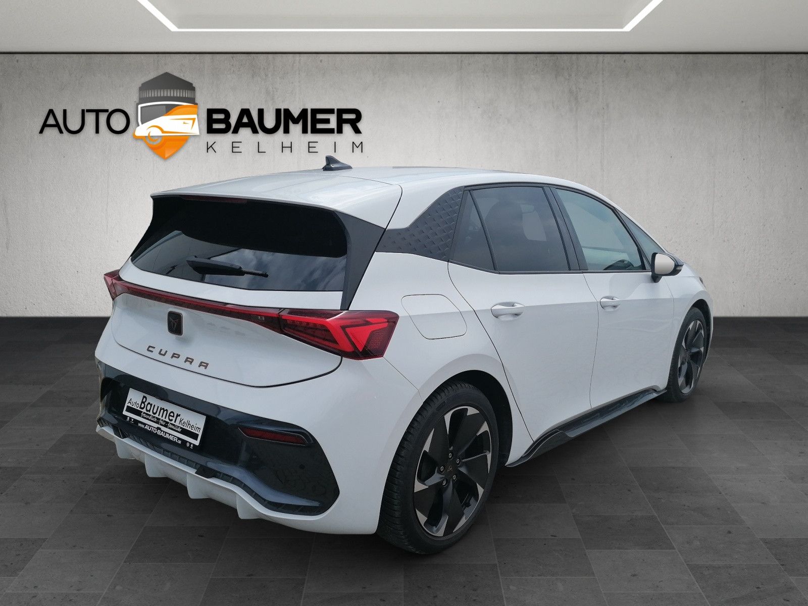 Fahrzeugabbildung CUPRA Born 62kWh 204PS Tech M Pilot M Cargo Below Zero