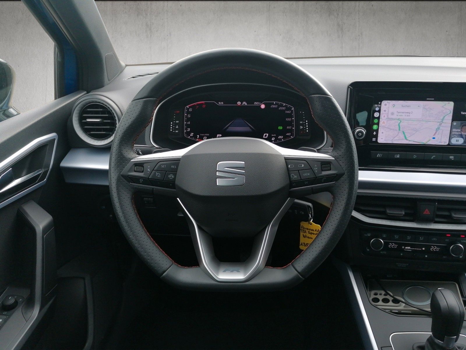 Fahrzeugabbildung SEAT Arona 1.0 TSI FR DSG AHK FAP M VC FULL LINK SHZ