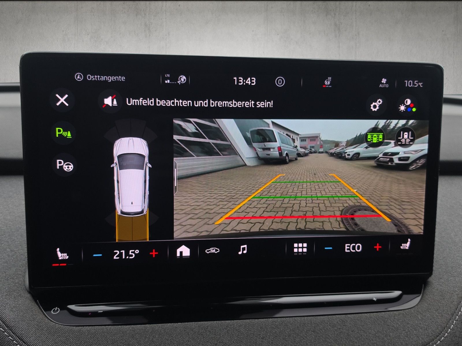 Fahrzeugabbildung SKODA Enyaq 60 Loft FAMILY elHK FAP PLUS elSitz