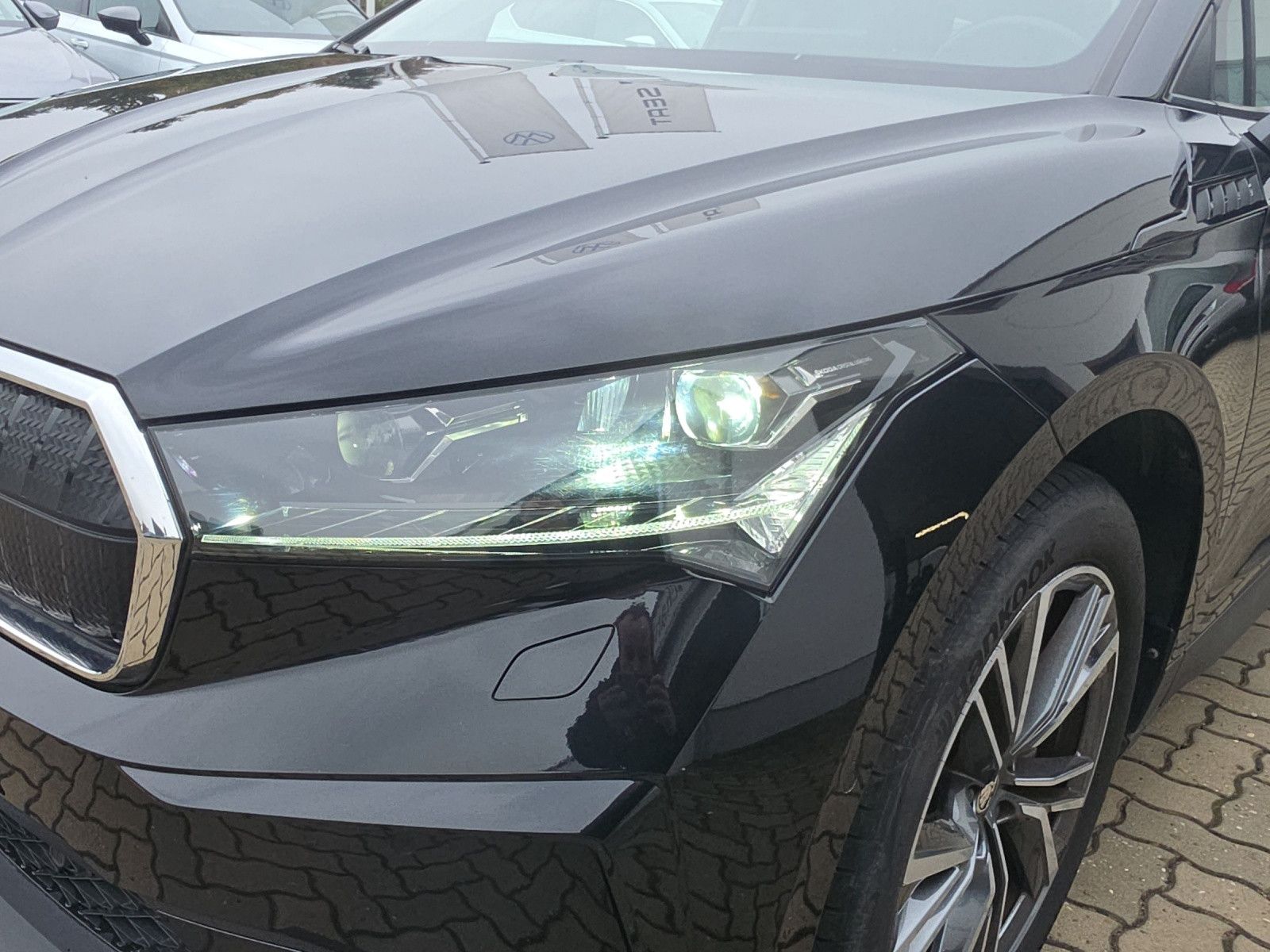 Fahrzeugabbildung SKODA Enyaq 60 Loft FAMILY elHK FAP PLUS elSitz