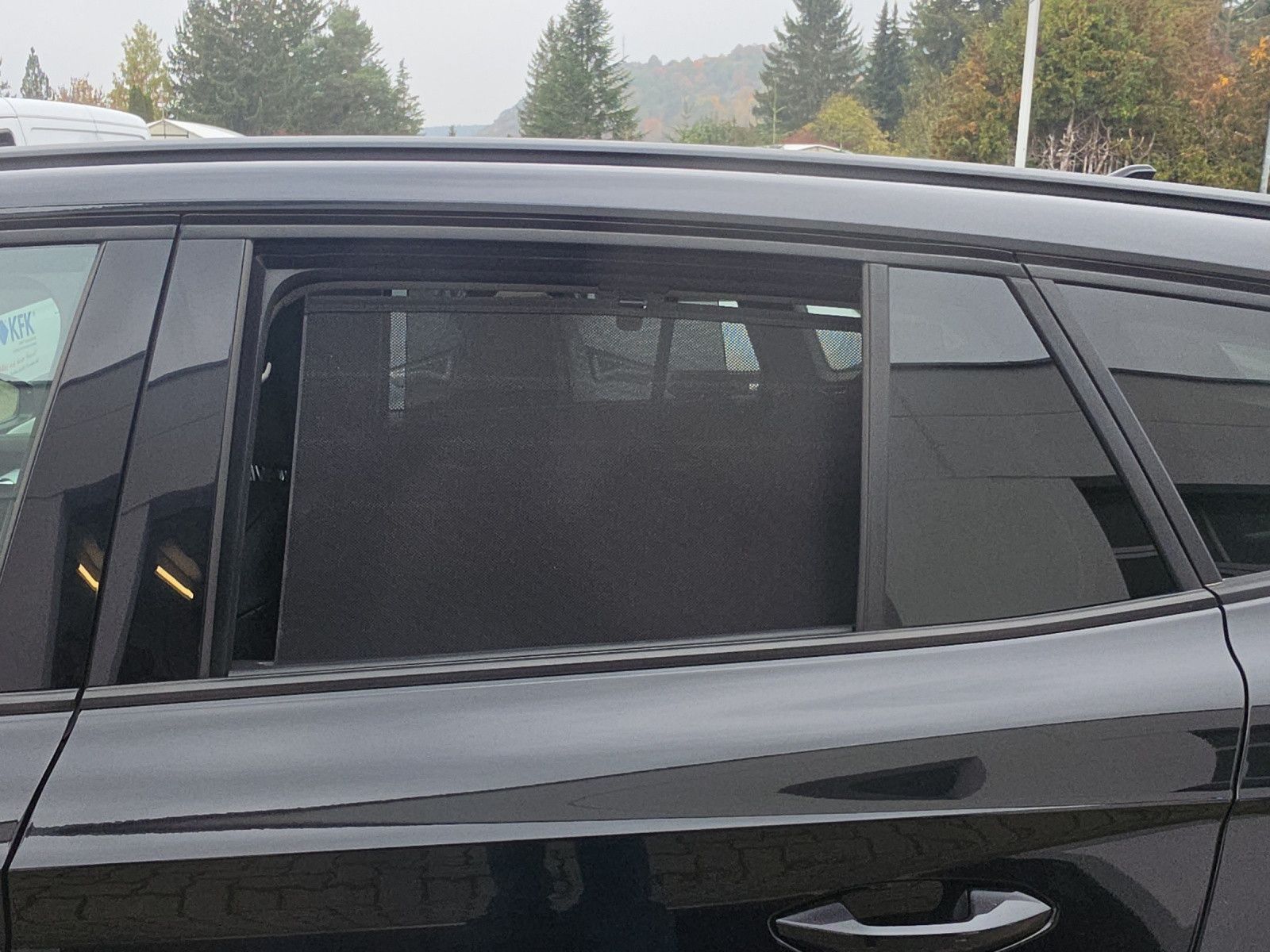 Fahrzeugabbildung SKODA Enyaq 60 Loft FAMILY elHK FAP PLUS elSitz