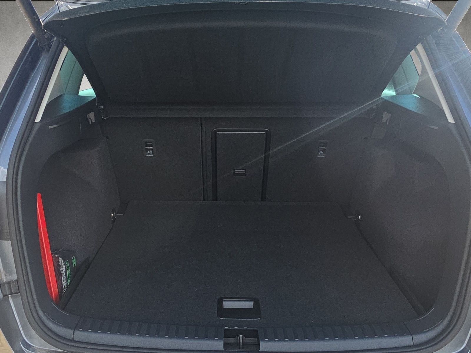 Fahrzeugabbildung CUPRA Ateca 1.5 TSI 5J Gar DSG elHK ACC TRAVEL ALCANT