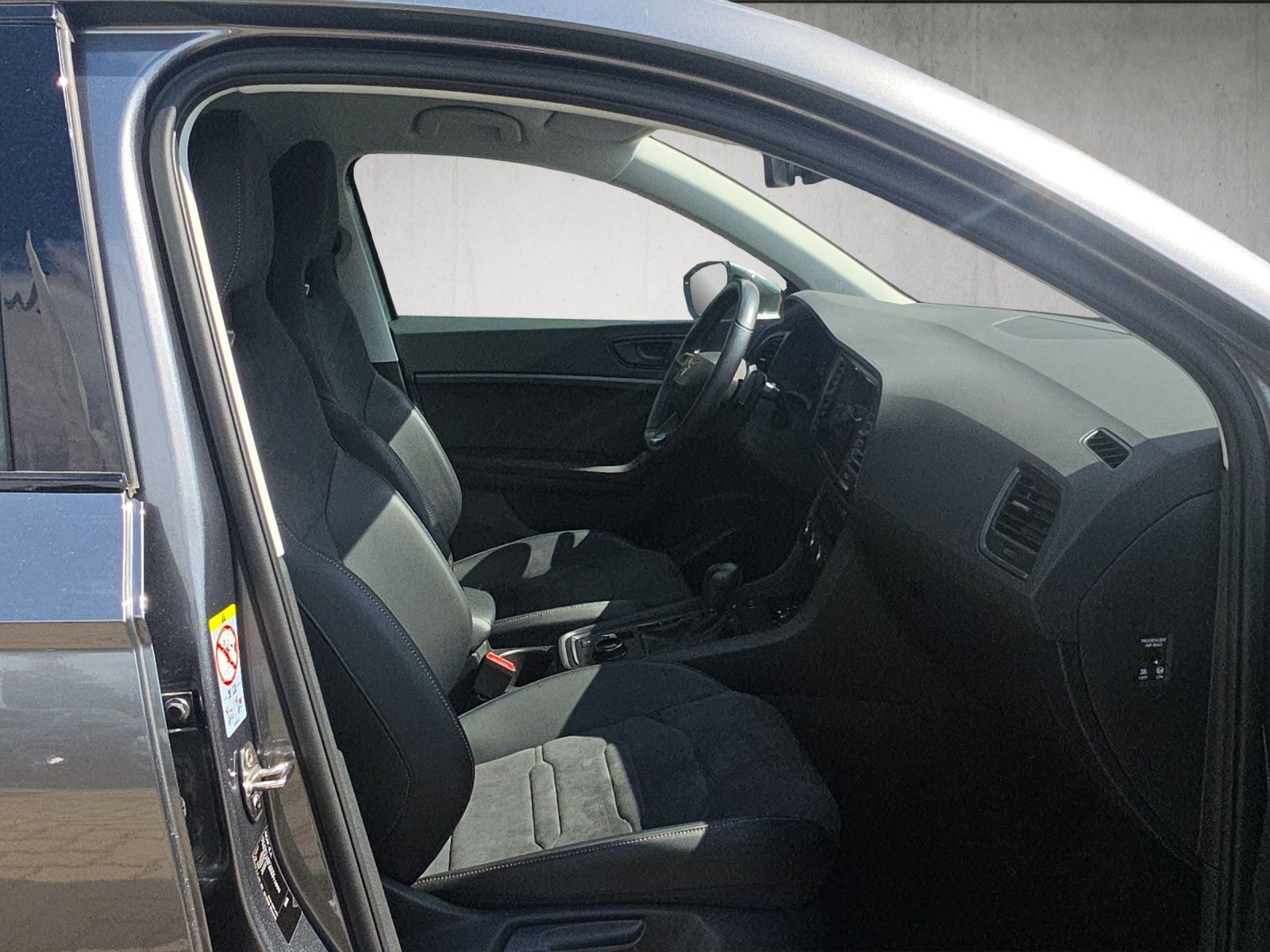 Fahrzeugabbildung CUPRA Ateca 1.5 TSI 5J Gar DSG elHK ACC TRAVEL ALCANT
