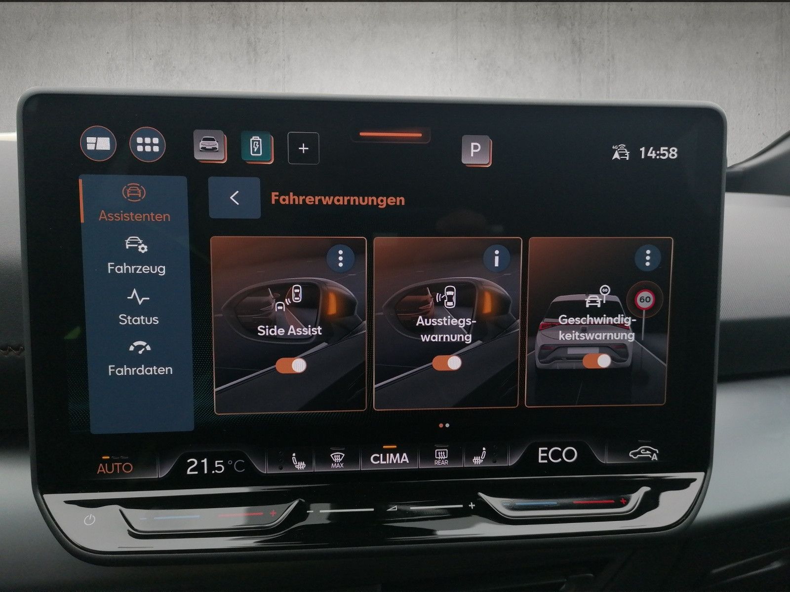 Fahrzeugabbildung CUPRA Born 77kWh 231PS HEAT PUMP TECH M PILOT L HUD