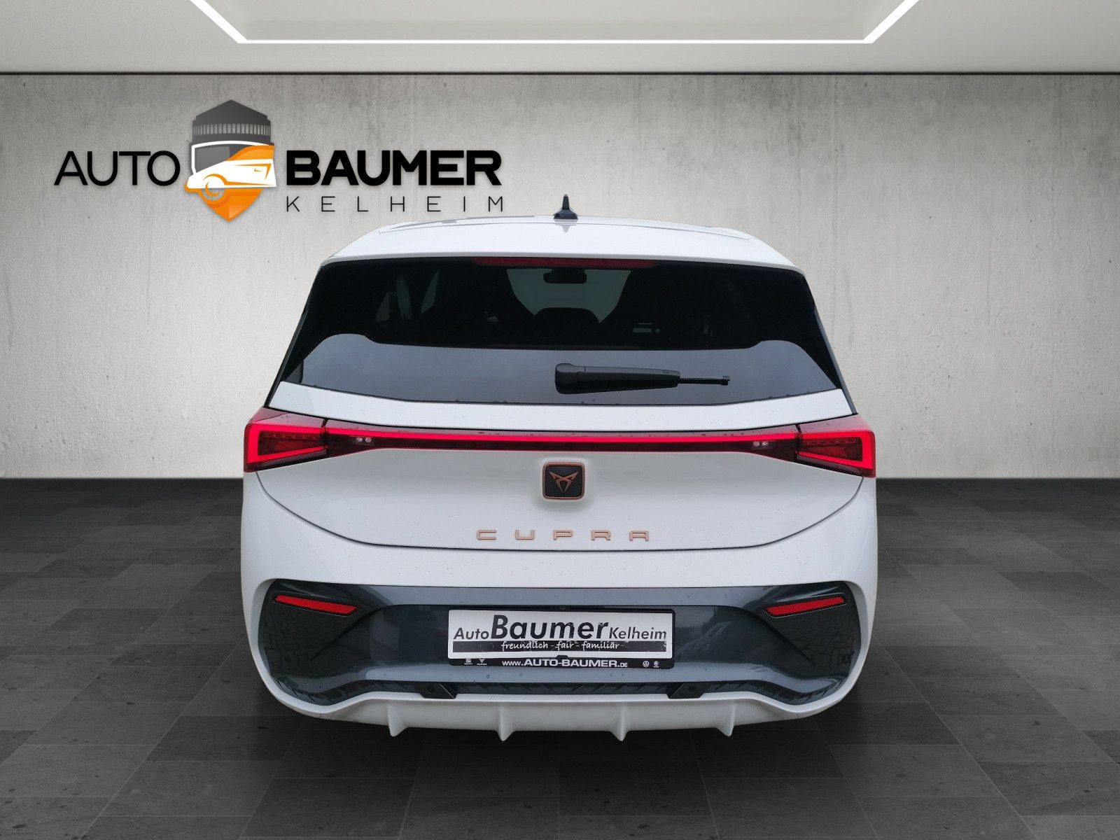 Fahrzeugabbildung CUPRA Born 77kWh 231PS HEAT PUMP TECH M PILOT L HUD