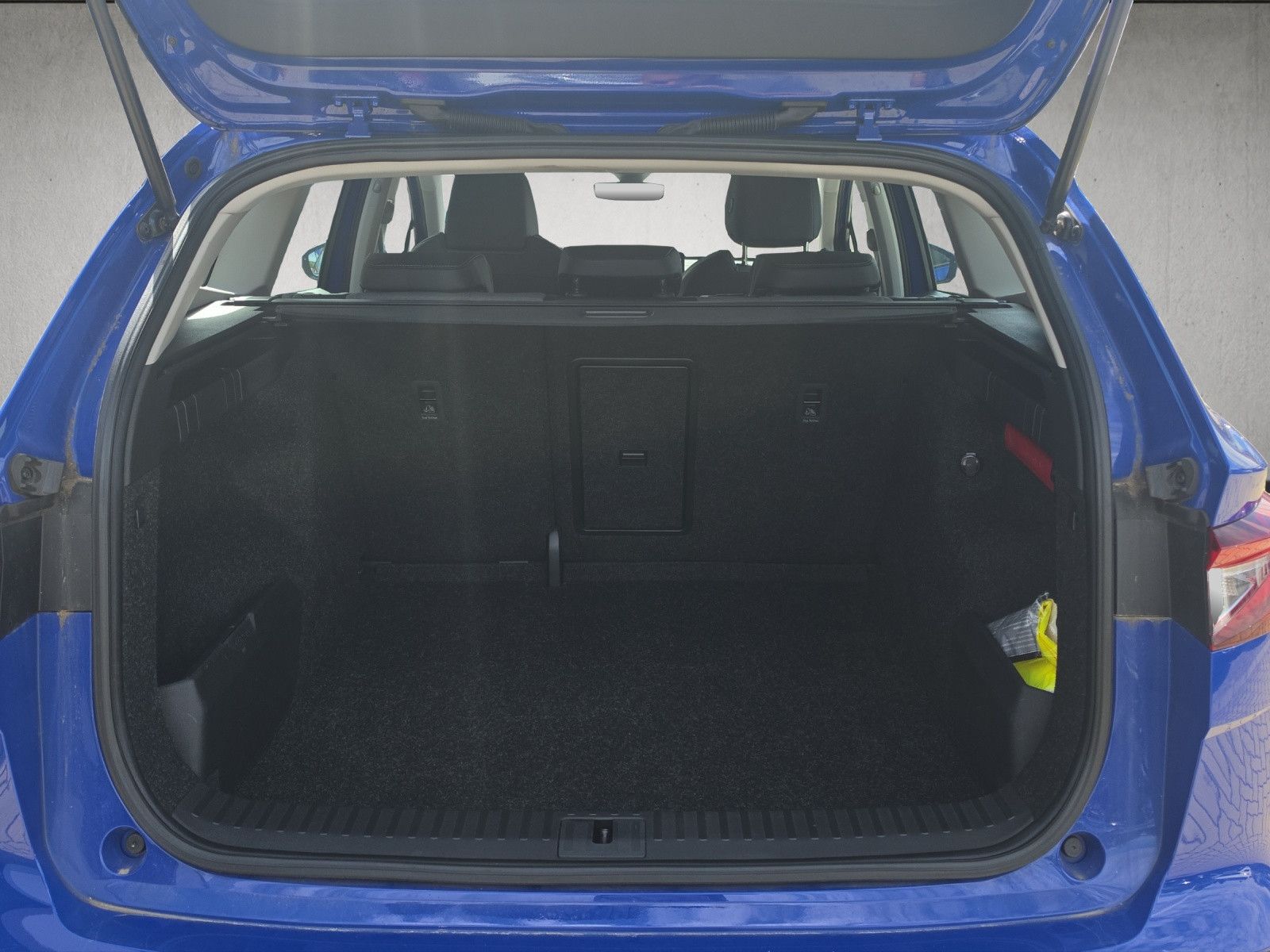Fahrzeugabbildung SKODA Enyaq 50 Loft KAM GRA FOD:ACC NAVI