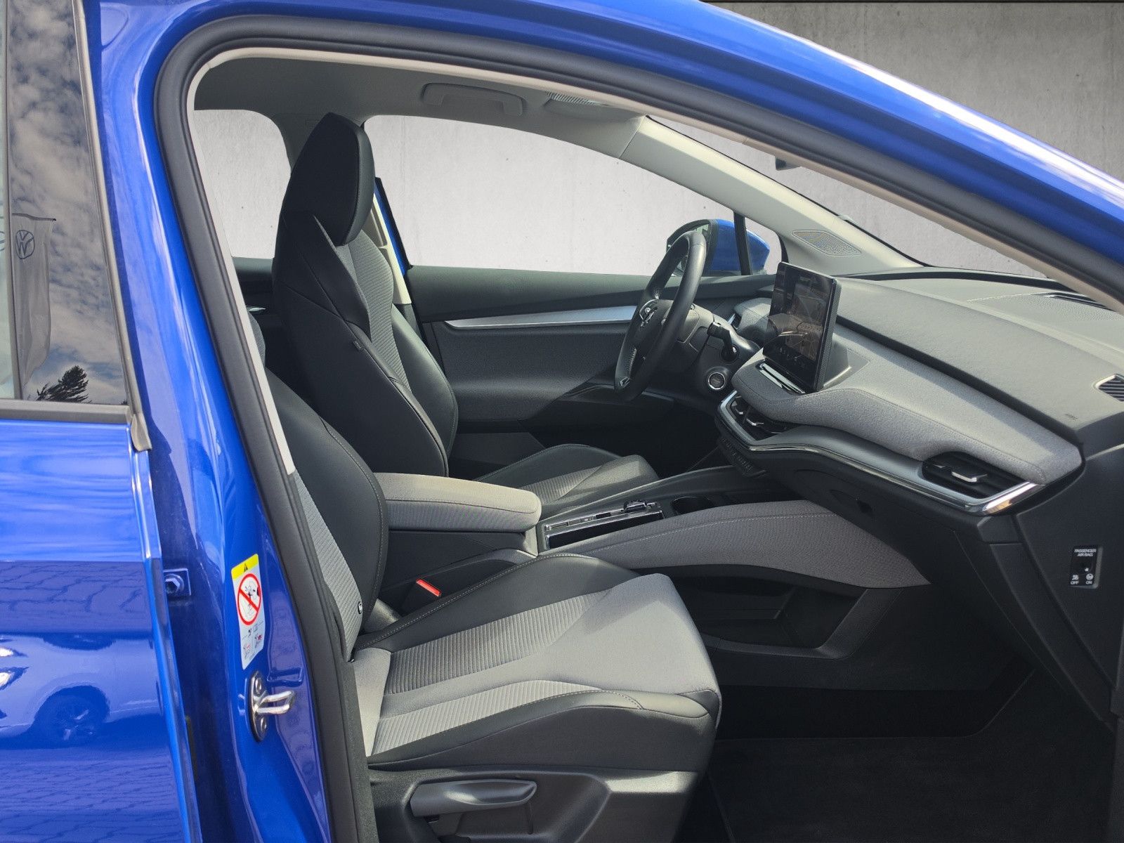 Fahrzeugabbildung SKODA Enyaq 50 Loft KAM GRA FOD:ACC NAVI