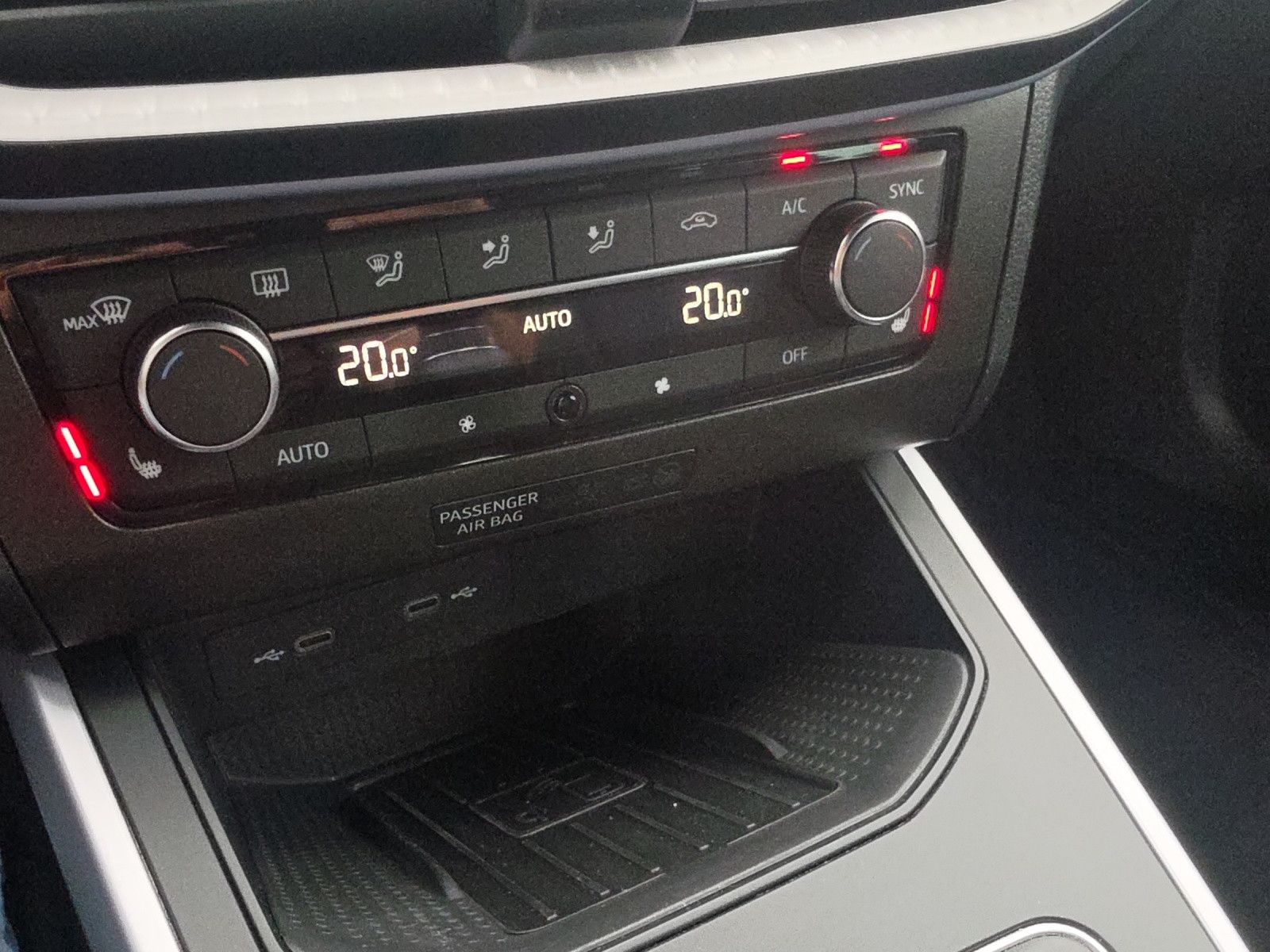 Fahrzeugabbildung SEAT Arona 1.0 TSI FR GAR 2028 ACC VIRTUAL