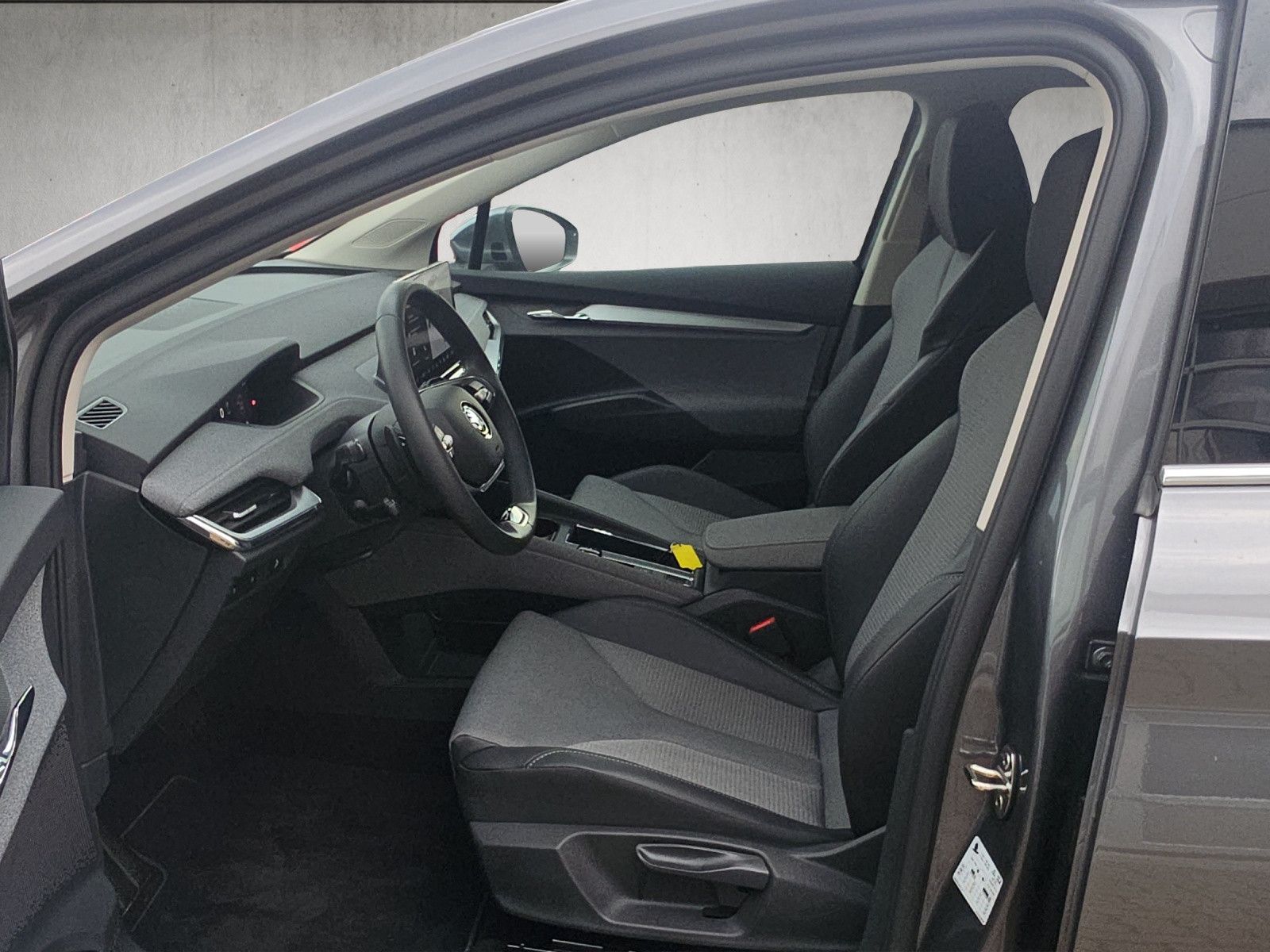 Fahrzeugabbildung SKODA Enyaq 85x Loft AHK ACC KAM HEAT PUMP