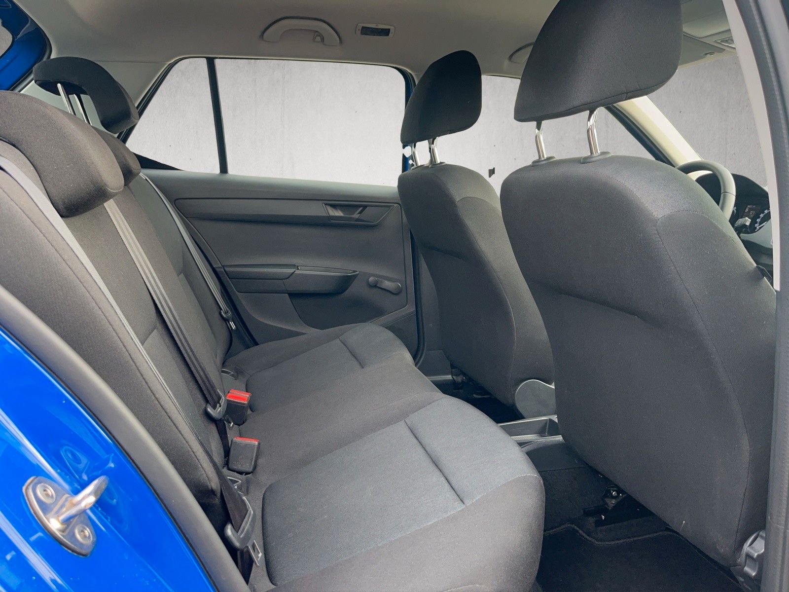 Fahrzeugabbildung SKODA Fabia 1.0 TSI 95PS Klima el. Fensterheber