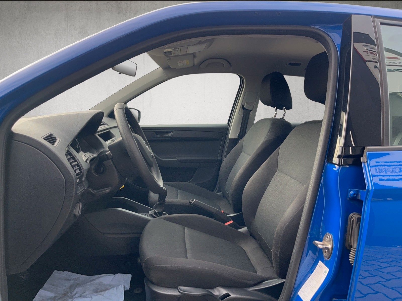 Fahrzeugabbildung SKODA Fabia 1.0 TSI 95PS Klima el. Fensterheber