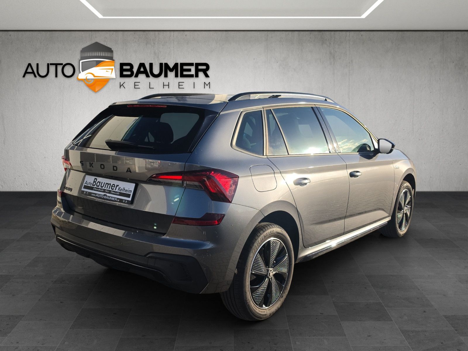 Fahrzeugabbildung SKODA Kamiq 1.0 TSI Monte Carlo DSG MATRIX ACC PANO